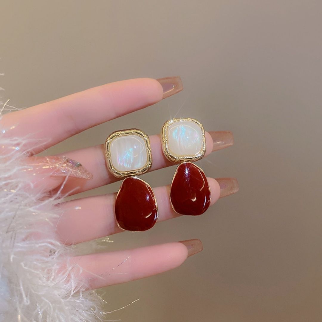 Linear Wine Drops Earrings