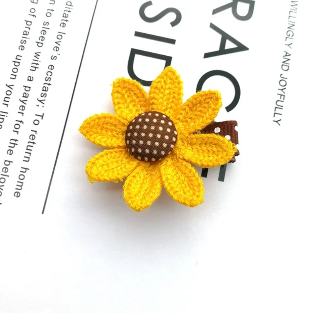 Sunflower Delight Clip