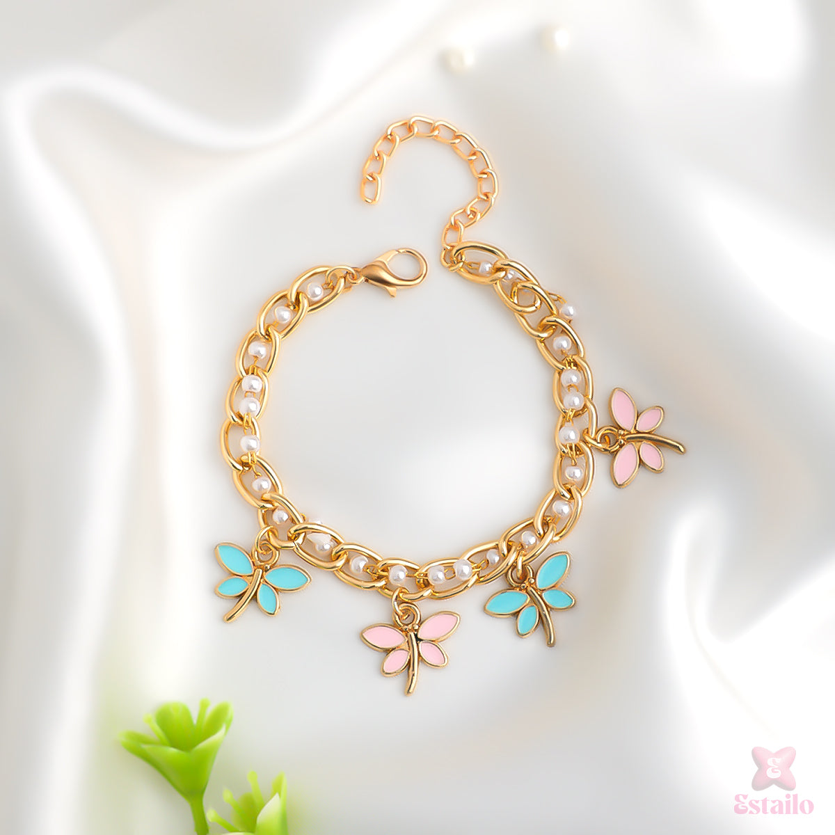 Lush Wing Charm Chain Bracelet