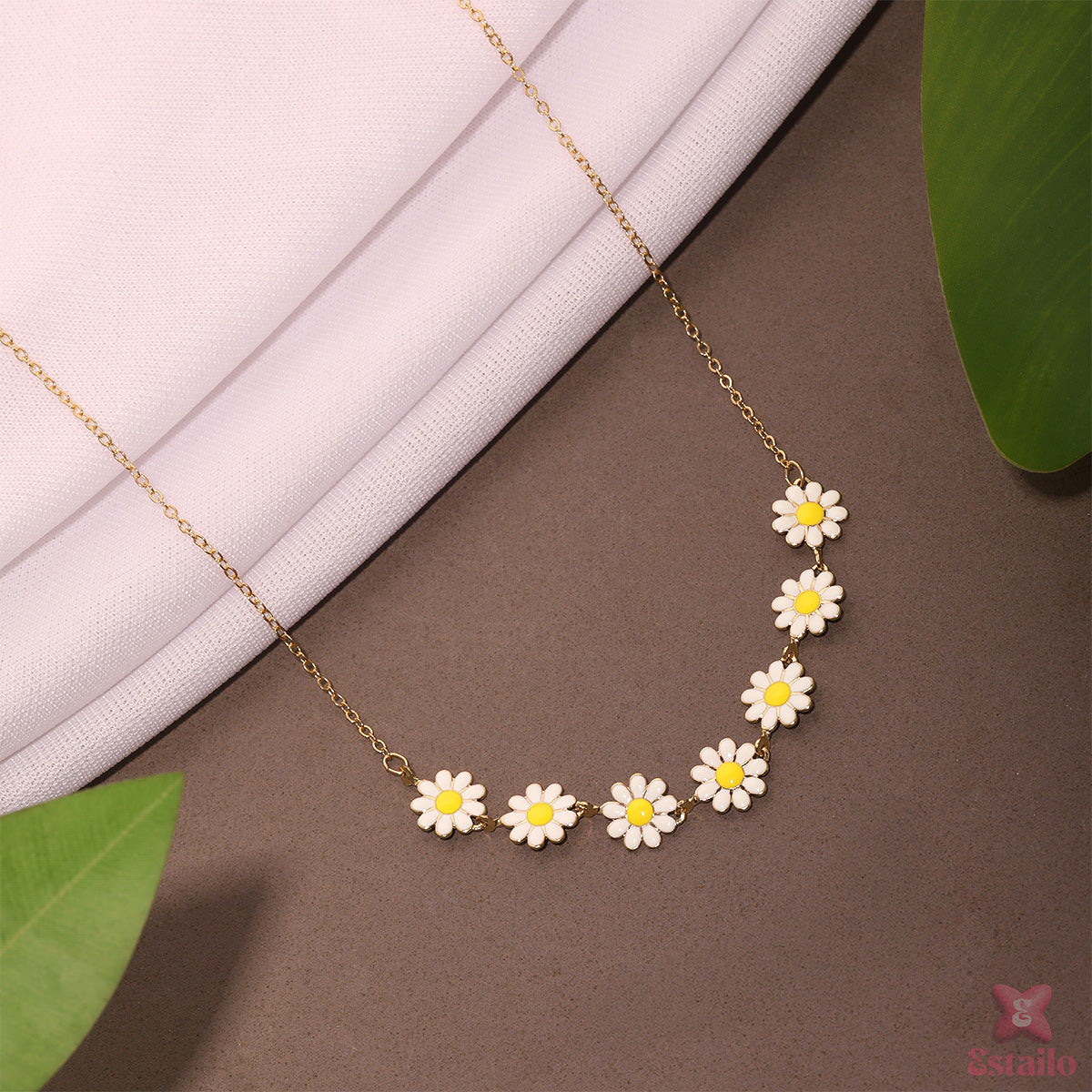 Dallae Bloom Neckpiece