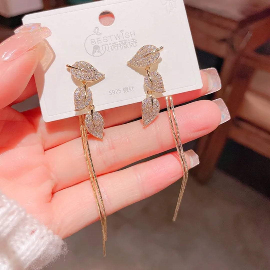 Glimmering Grove Chain Drops Earrings