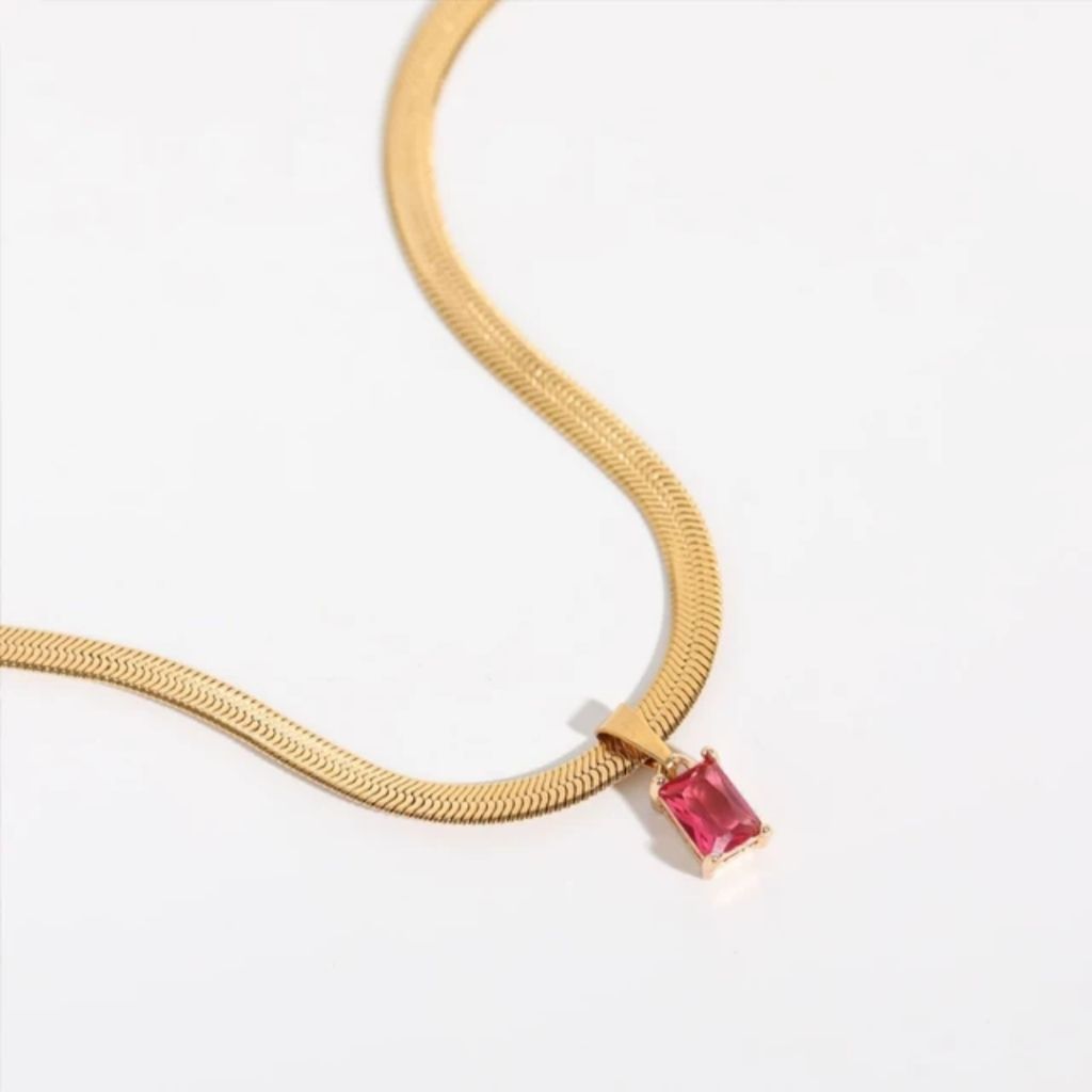 Minimalist Chain Neckpiece
