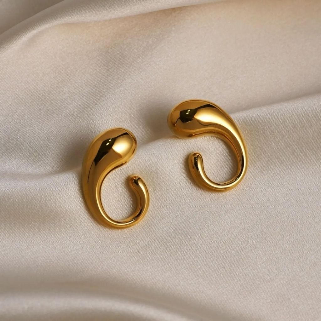 G-Luxe Hoop Delights Earrings