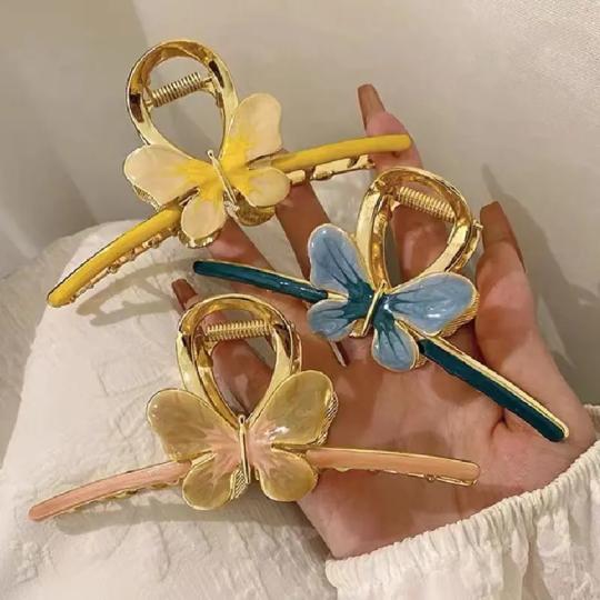 Butterfly Long Hair Claw (pack of 1)