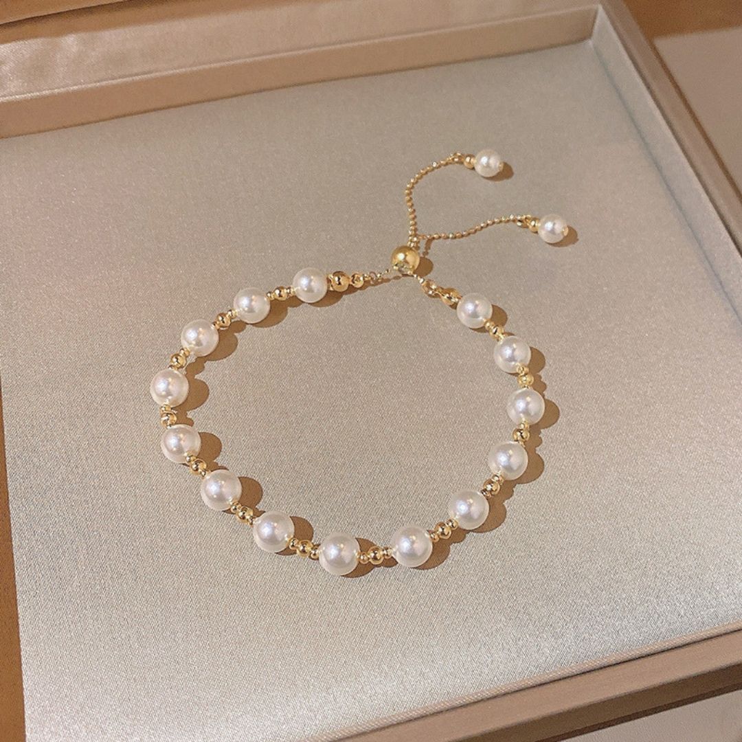 Heirloom Pearl Bolo Strand Bracelet