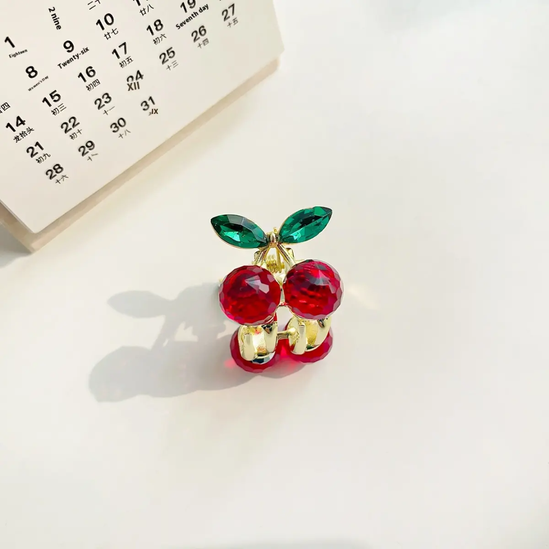 Sparkling Cherry Claw