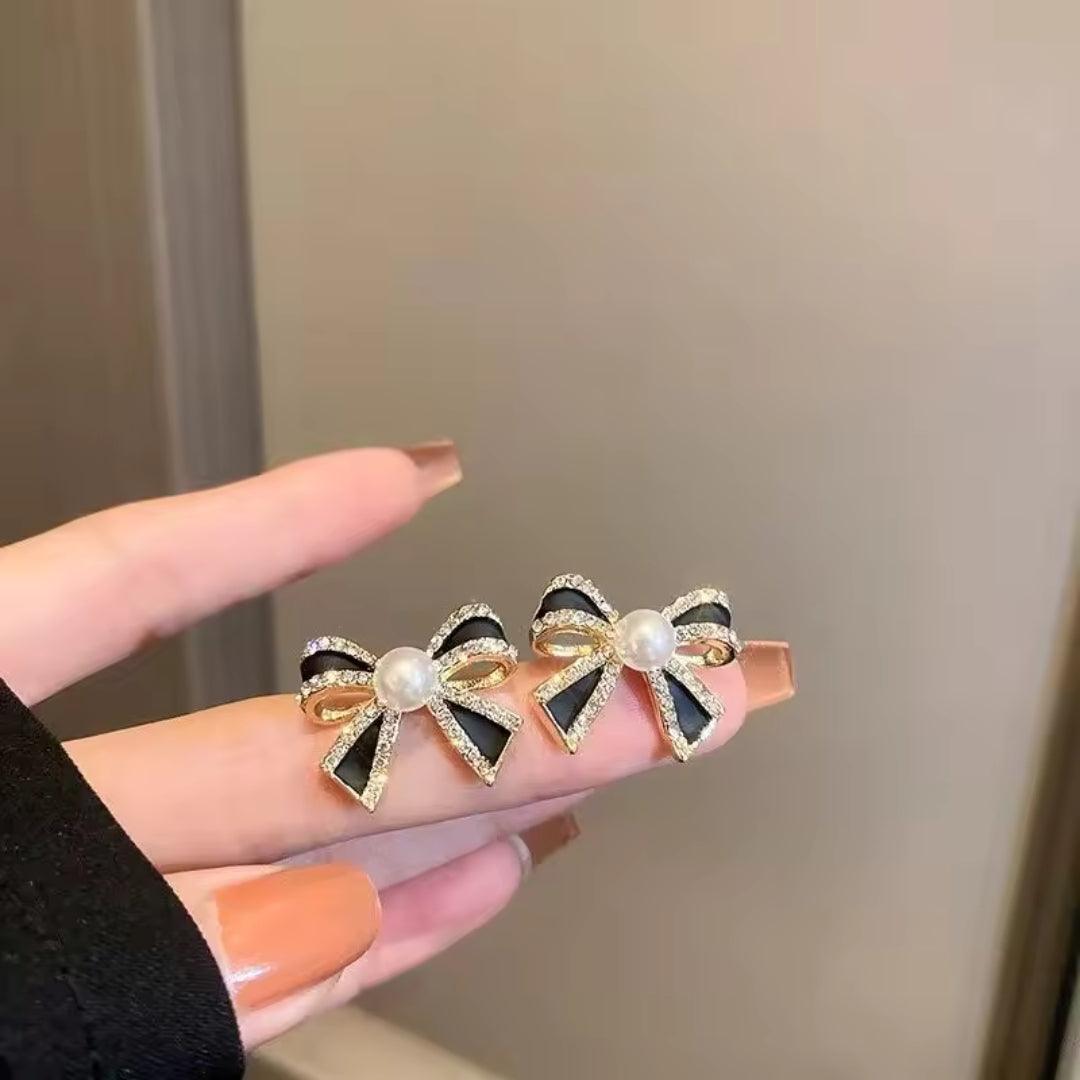 Fancy Bow Earring