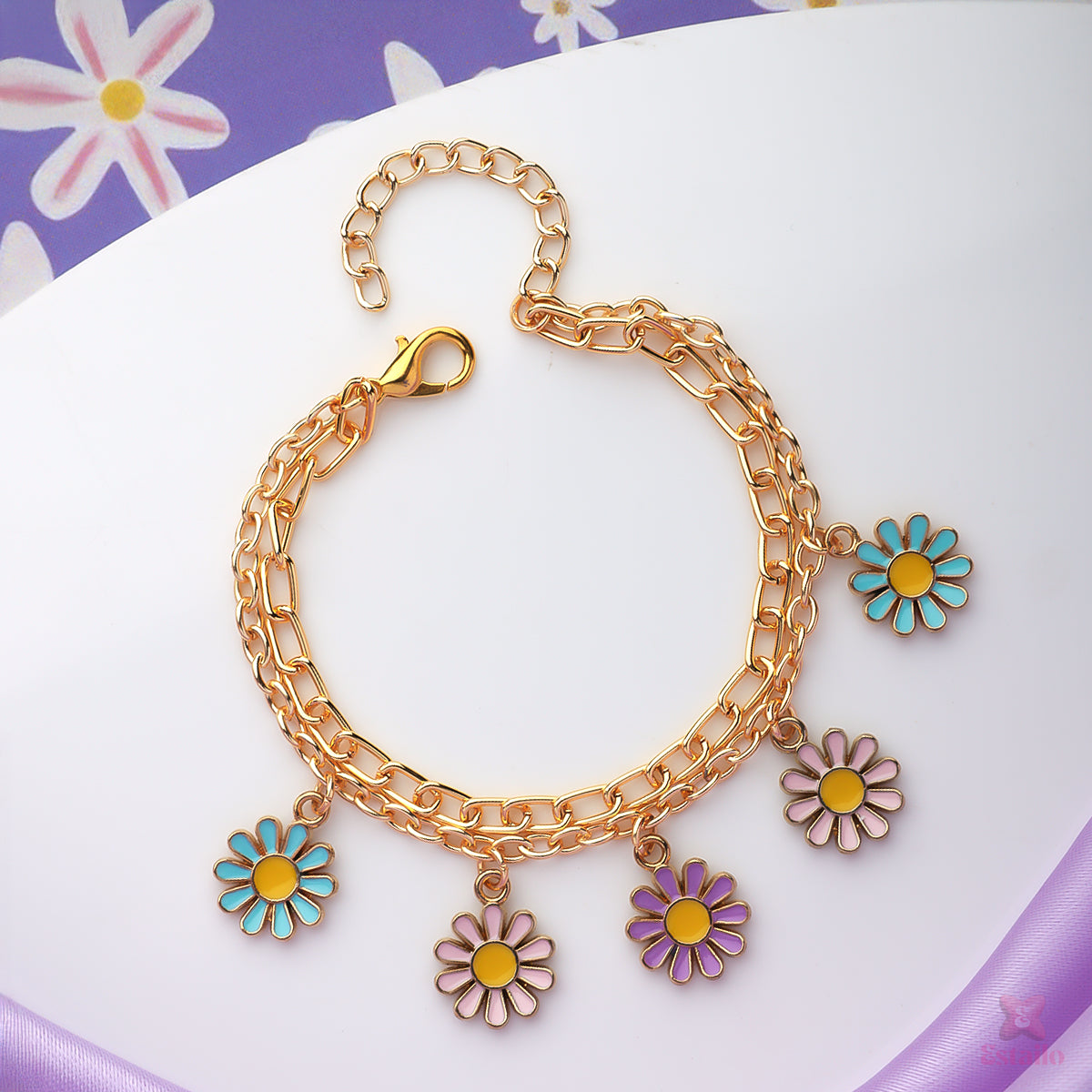 Daisy Chain Charm Bracelet
