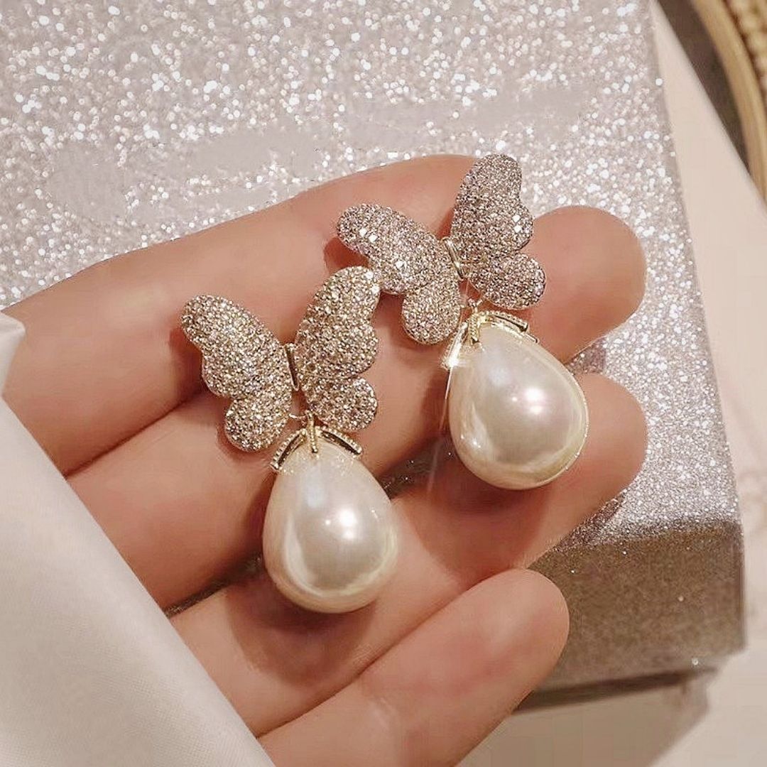 Majestic Pearl Flutter Drop Earrings