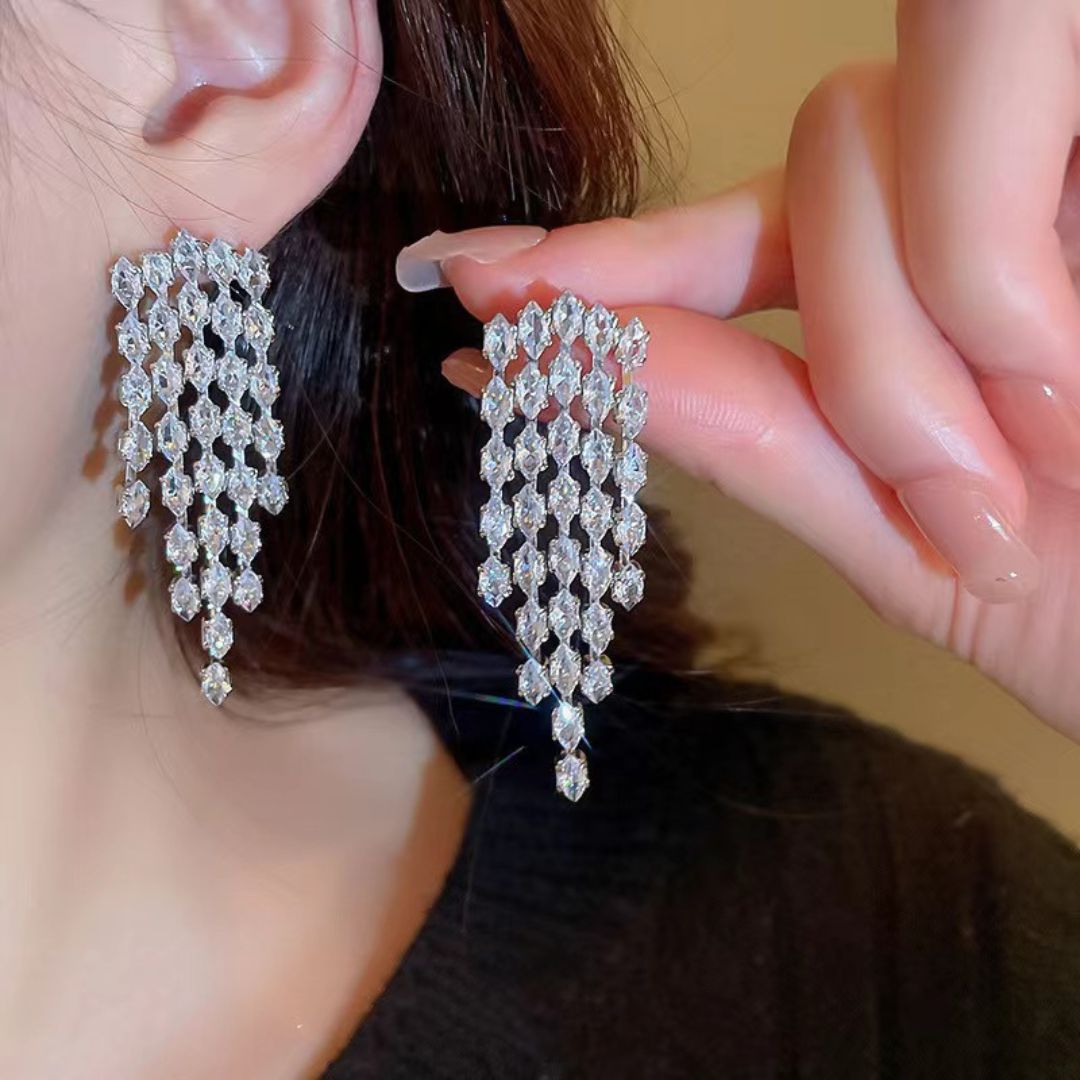 Glimmering Icicle Drop Earrings