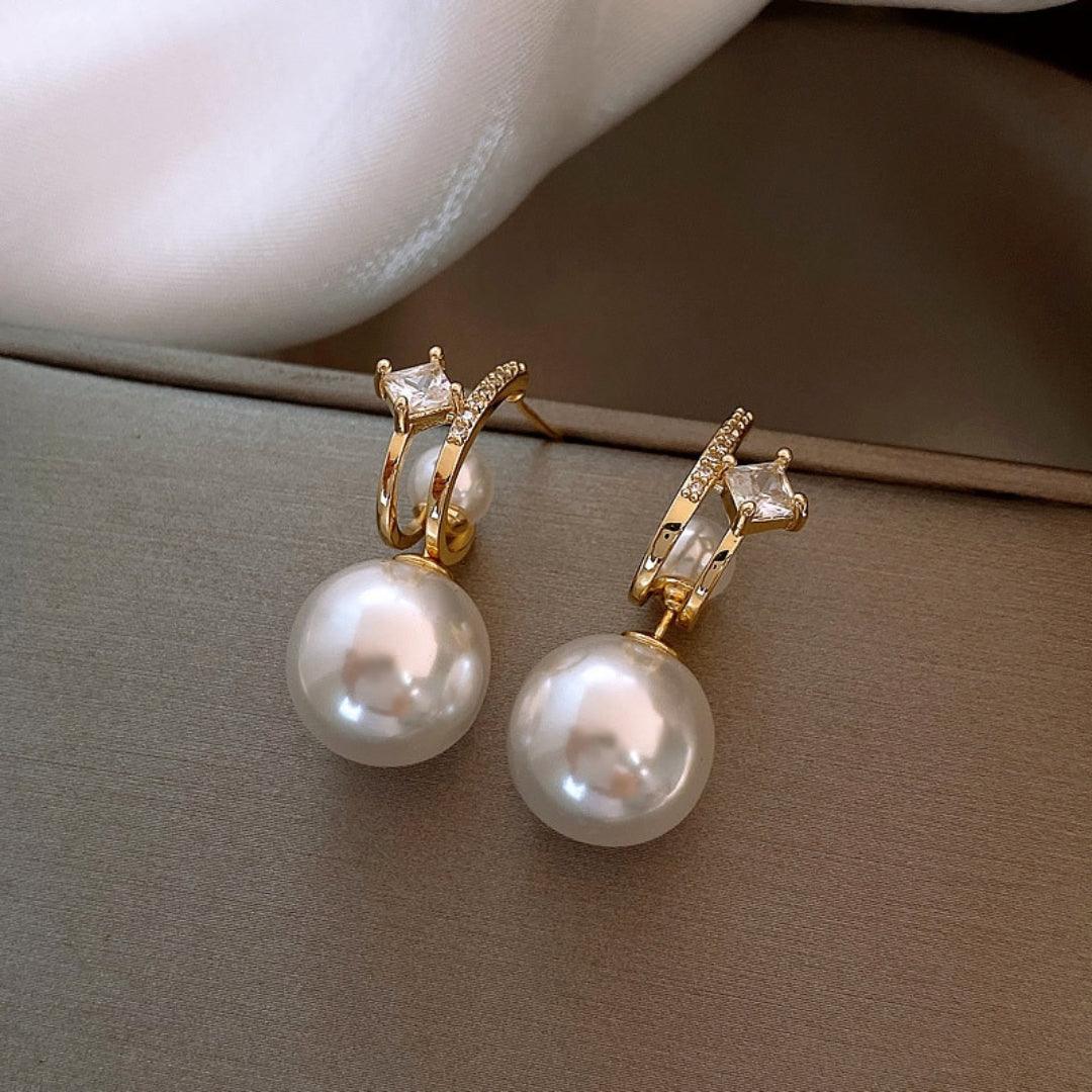Ivory Pearl Elegance Earring