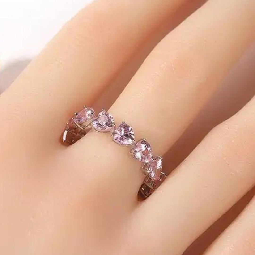 Amour Row Ring