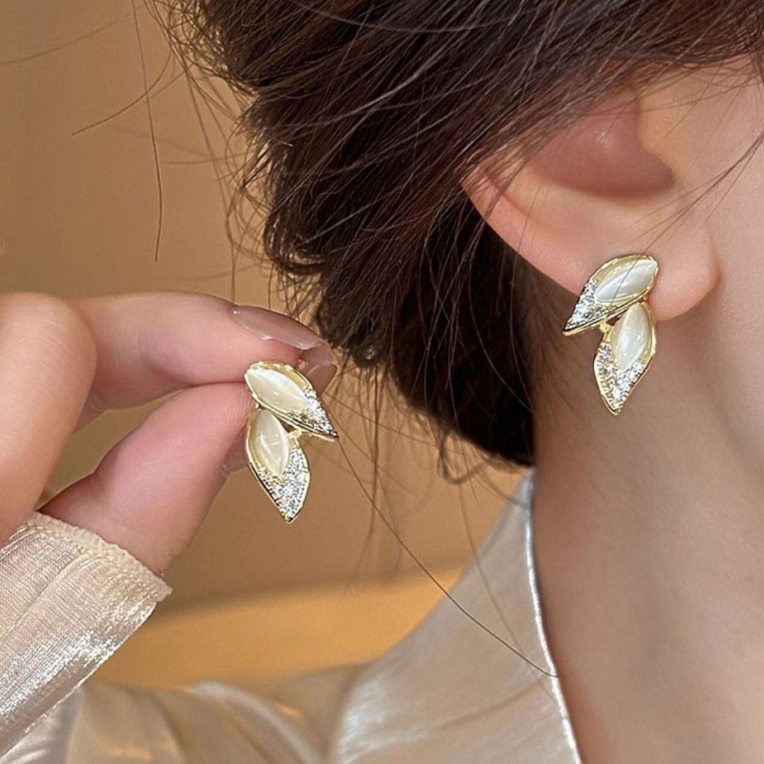 Gold Leaf Drop Earrings