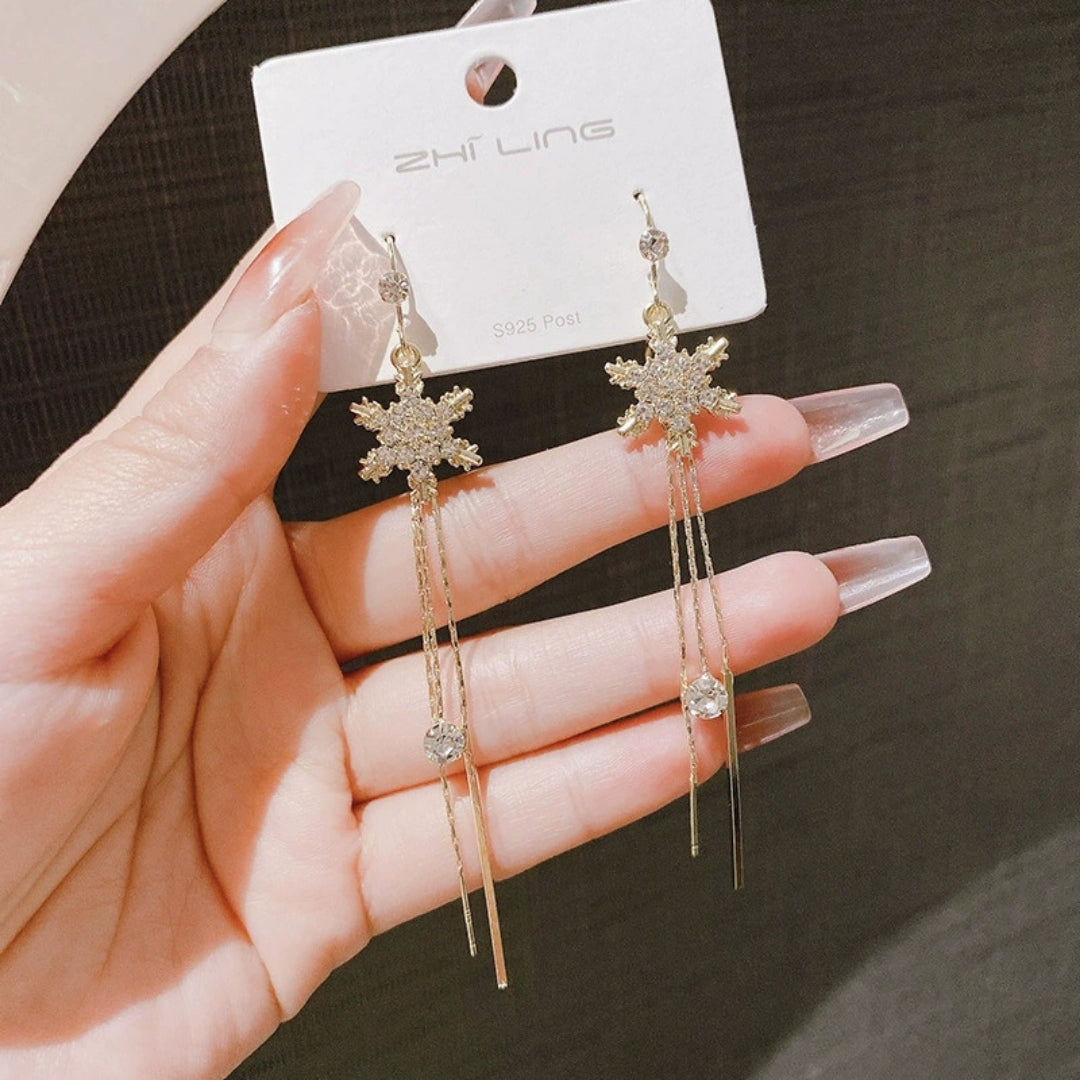 Sparkling Snowflake Chain Earrings