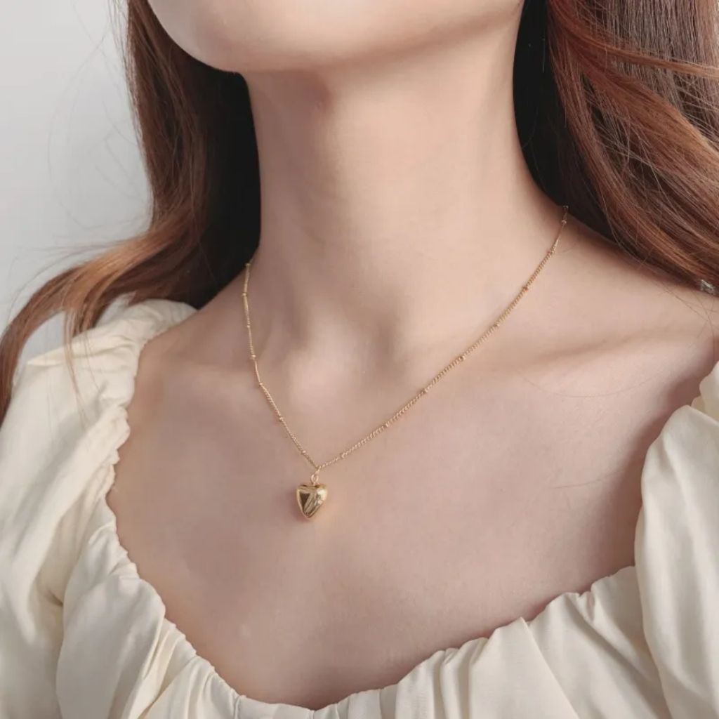 Golden Heartbeat Necklace