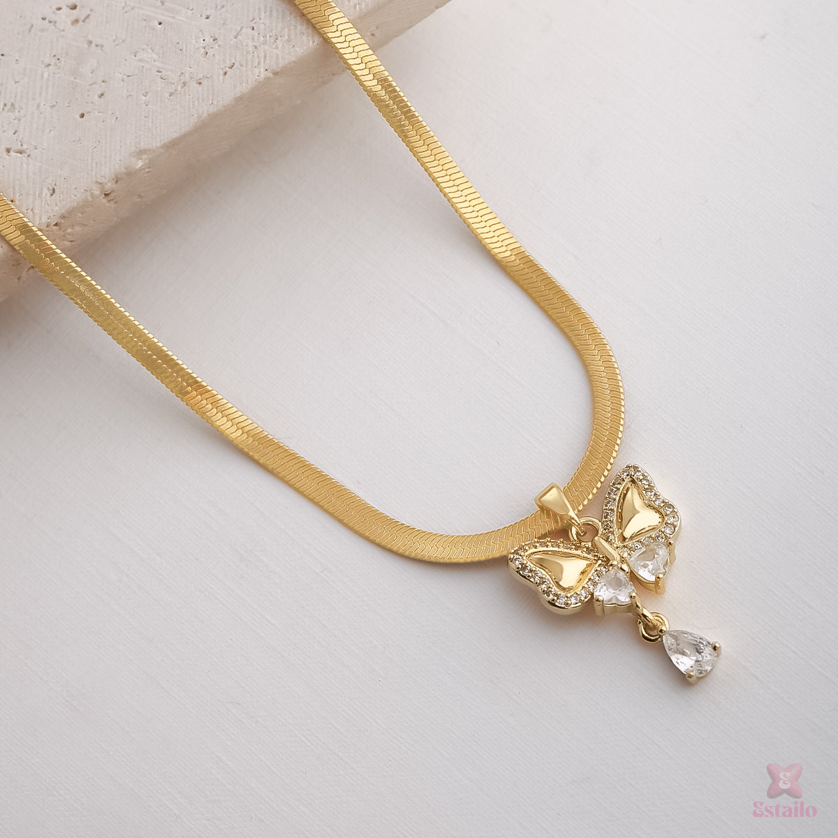 Dainty Bowknot Necklace