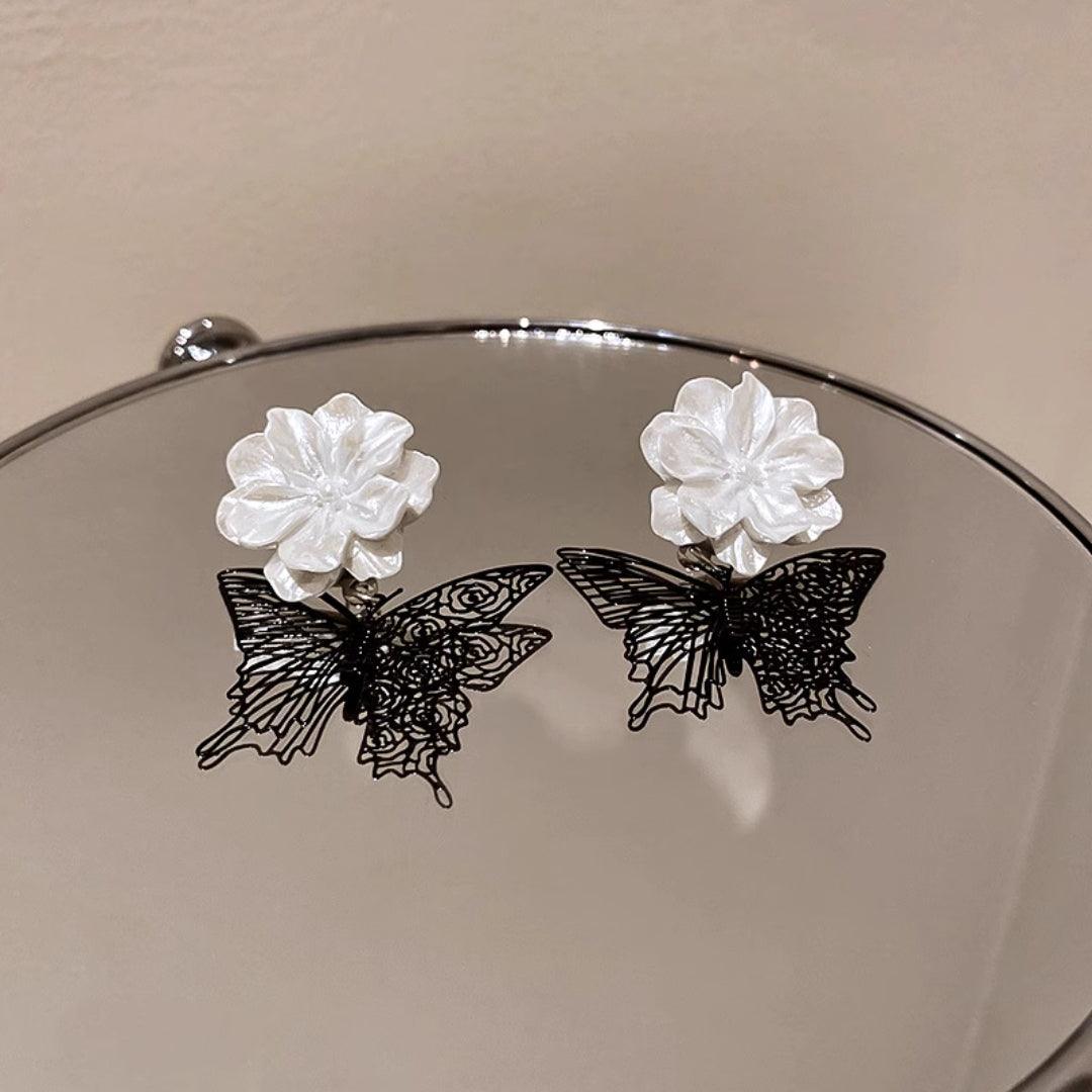 Velvet Kiss Butterfly Earring