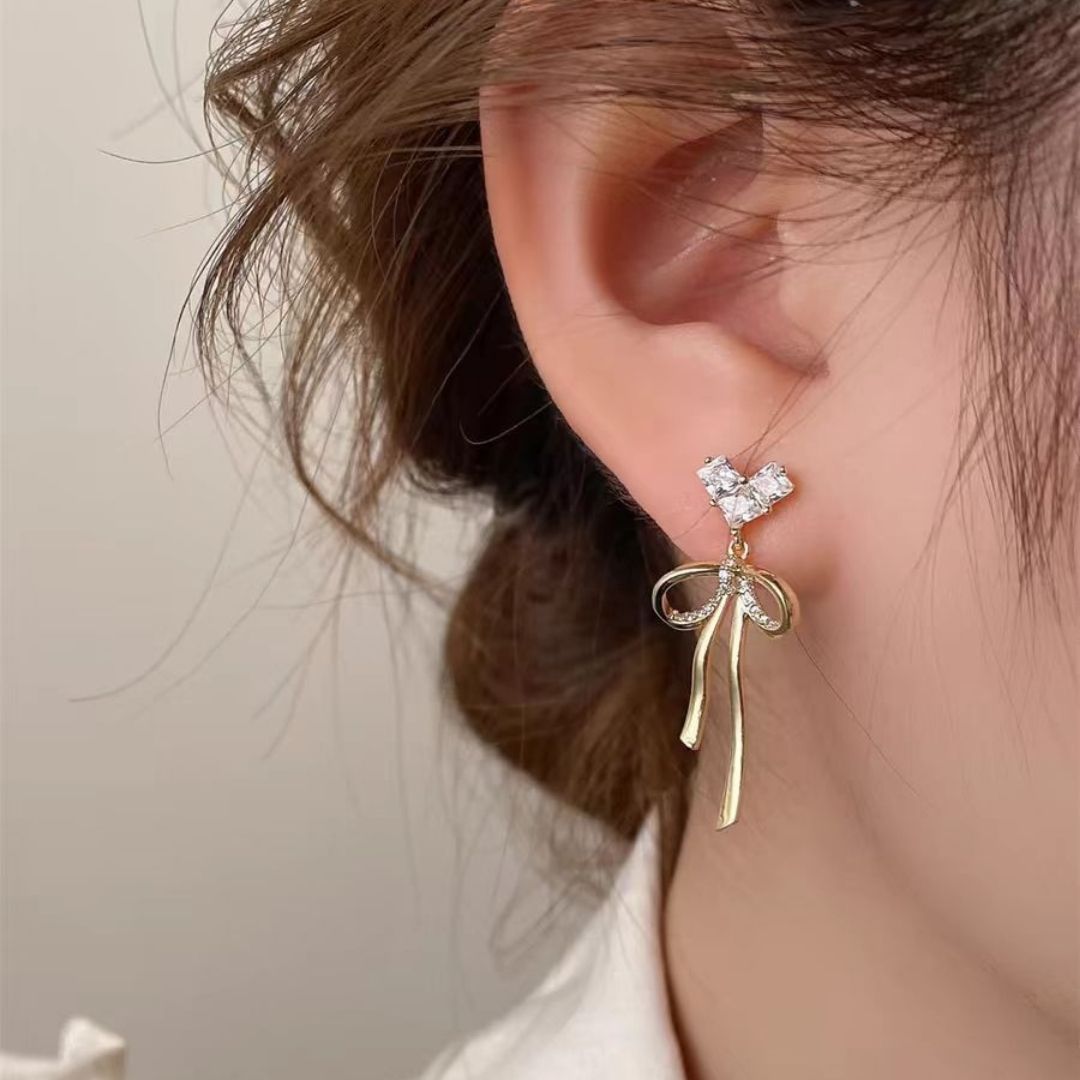 Gilded Crystal Knot Earrings