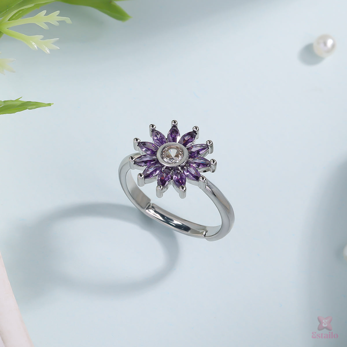 Sylva Bloom Ring