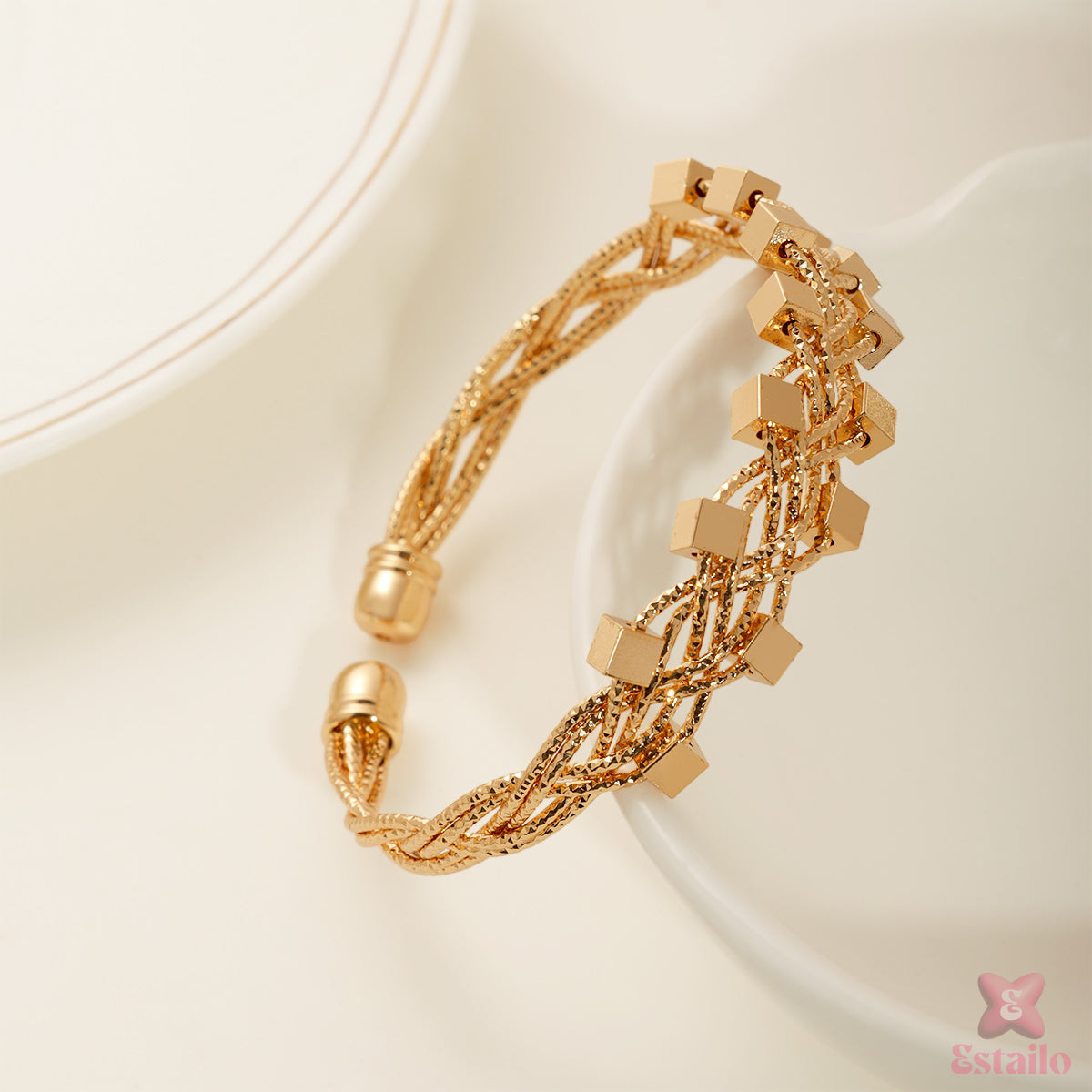 Golden Cube Link Bracelet