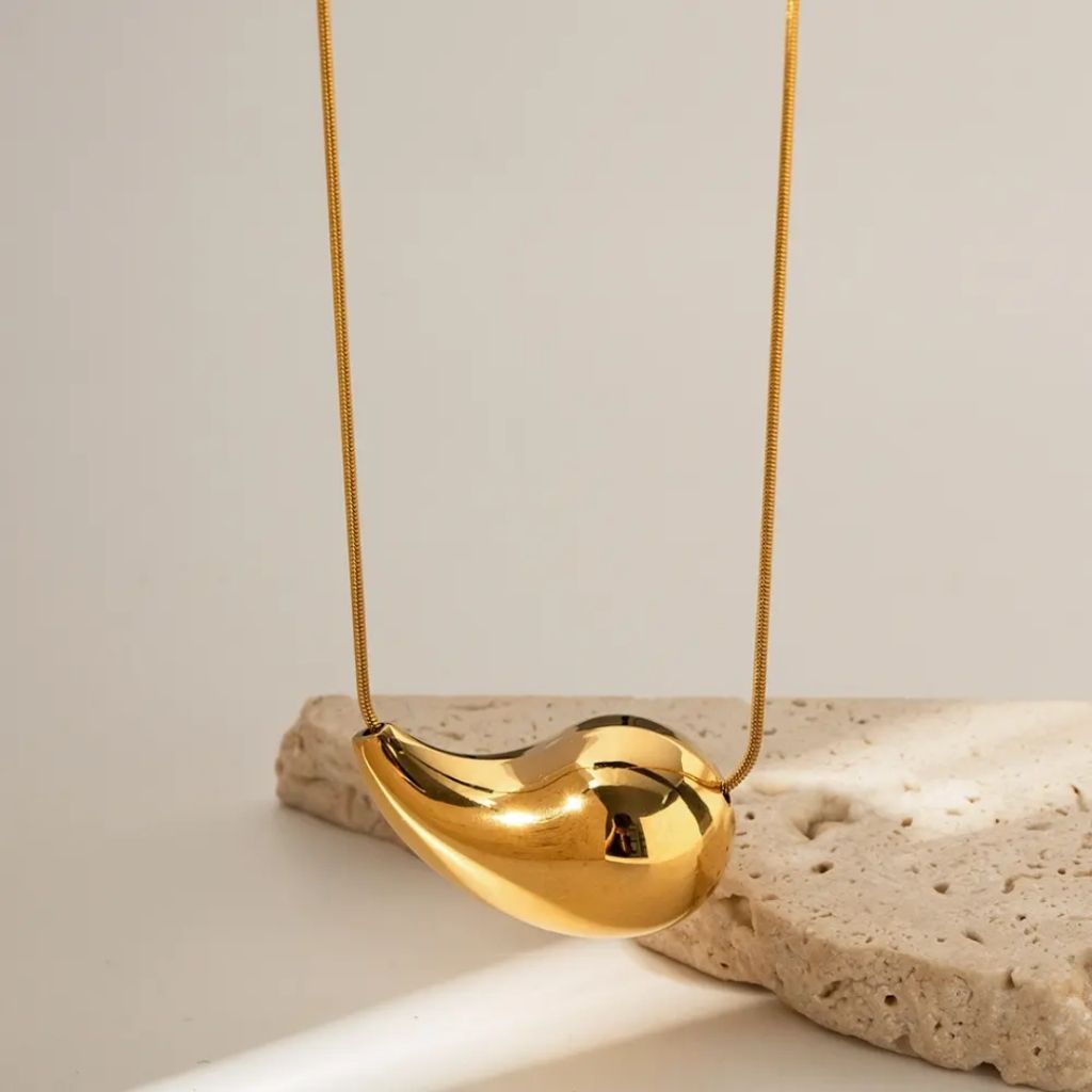 Drop Luxe Statement Neckpiece