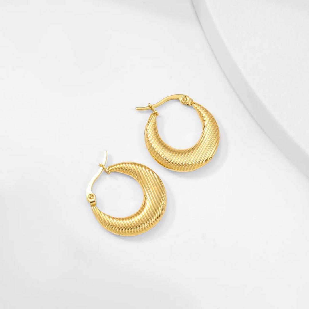 Regal Date Hoops Earring