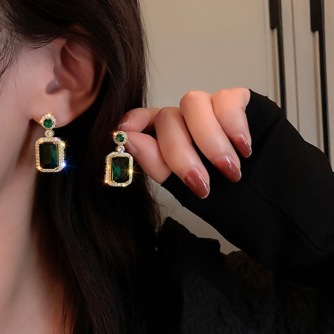 Golden Grove Emerald Earrings