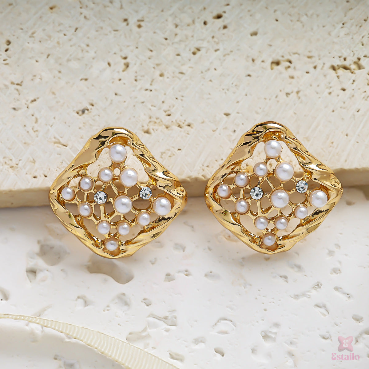 Pearl Grid Earrings