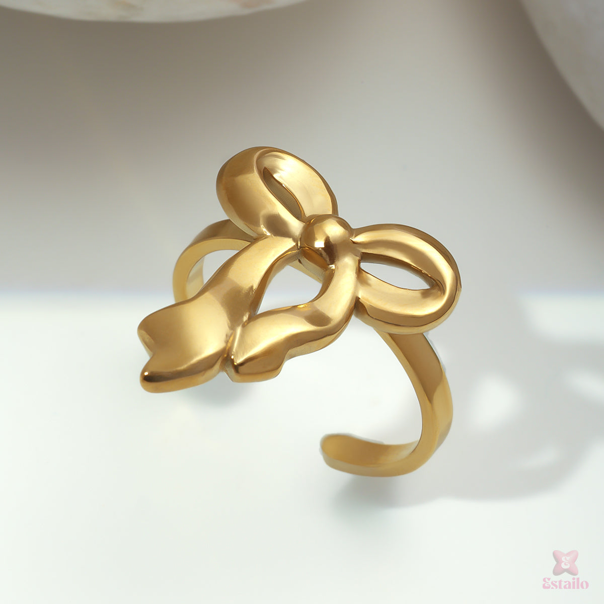 Elegant Bow Ring