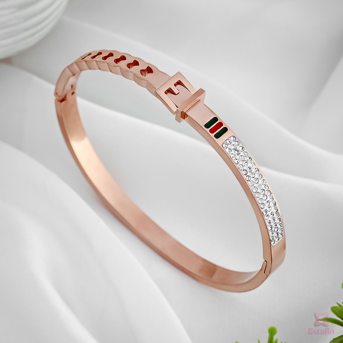 Elegant Line Bracelet