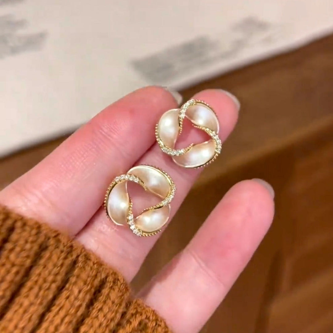 Swirlbloom Studs Earrings