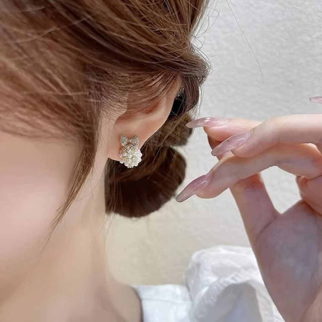 Petite Bow-Knot Pearls Earrings