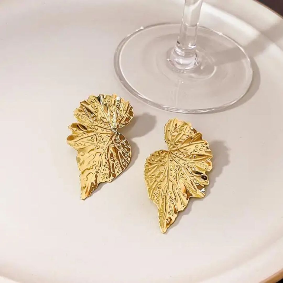 Palm Glint Studs Earring