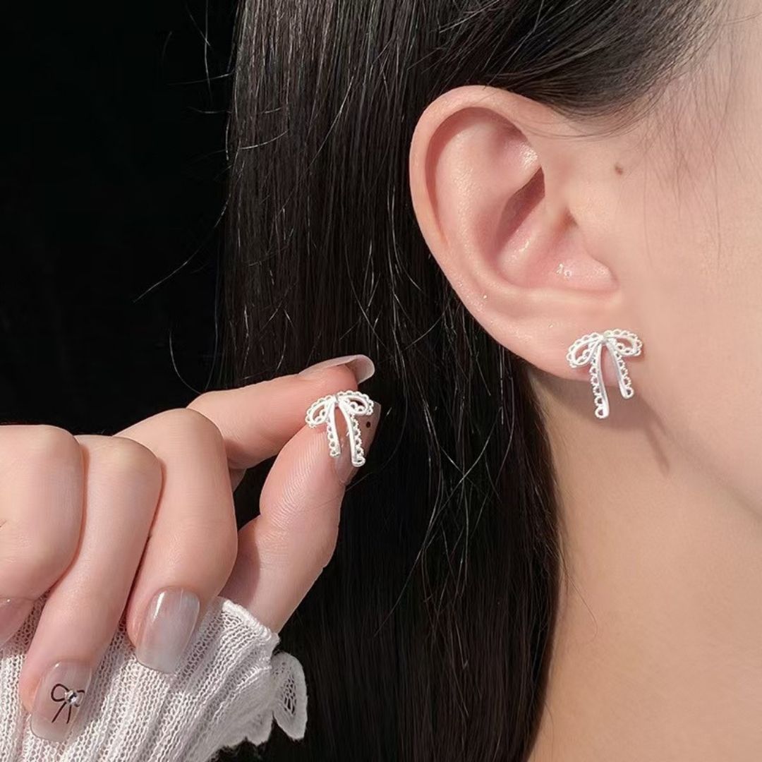 Victorian Veil Bows Earrings