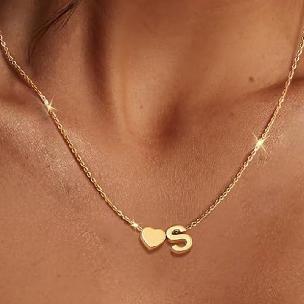 S love Heart Neckpiece