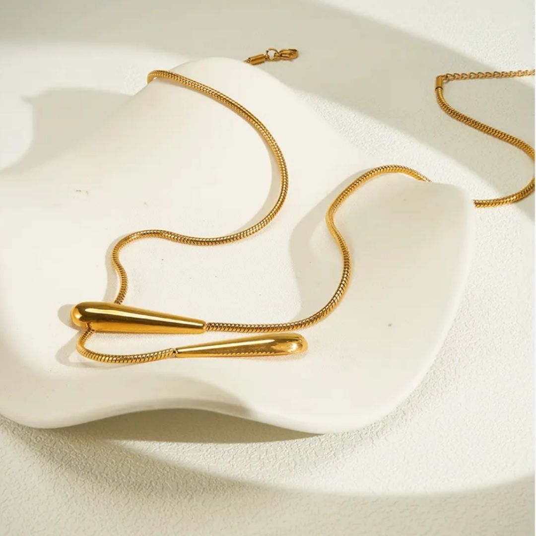 Golden Teardrop Necklace
