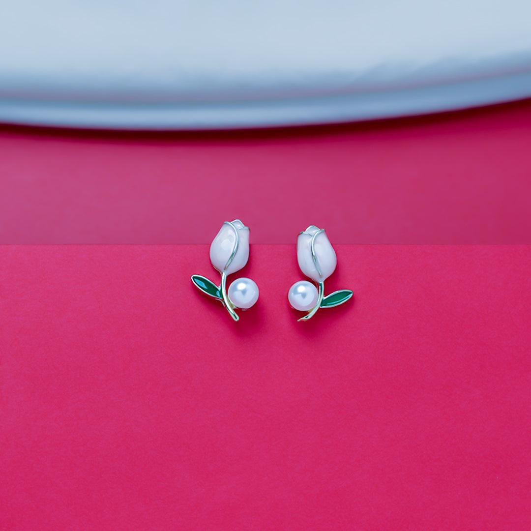 Scarlet Daisy Earring
