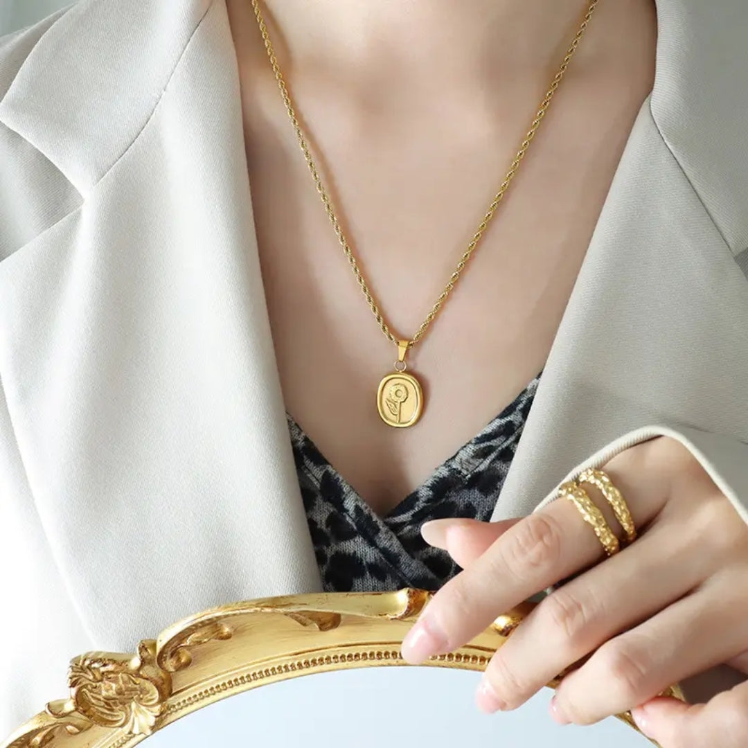 Petal Glow Pendant check