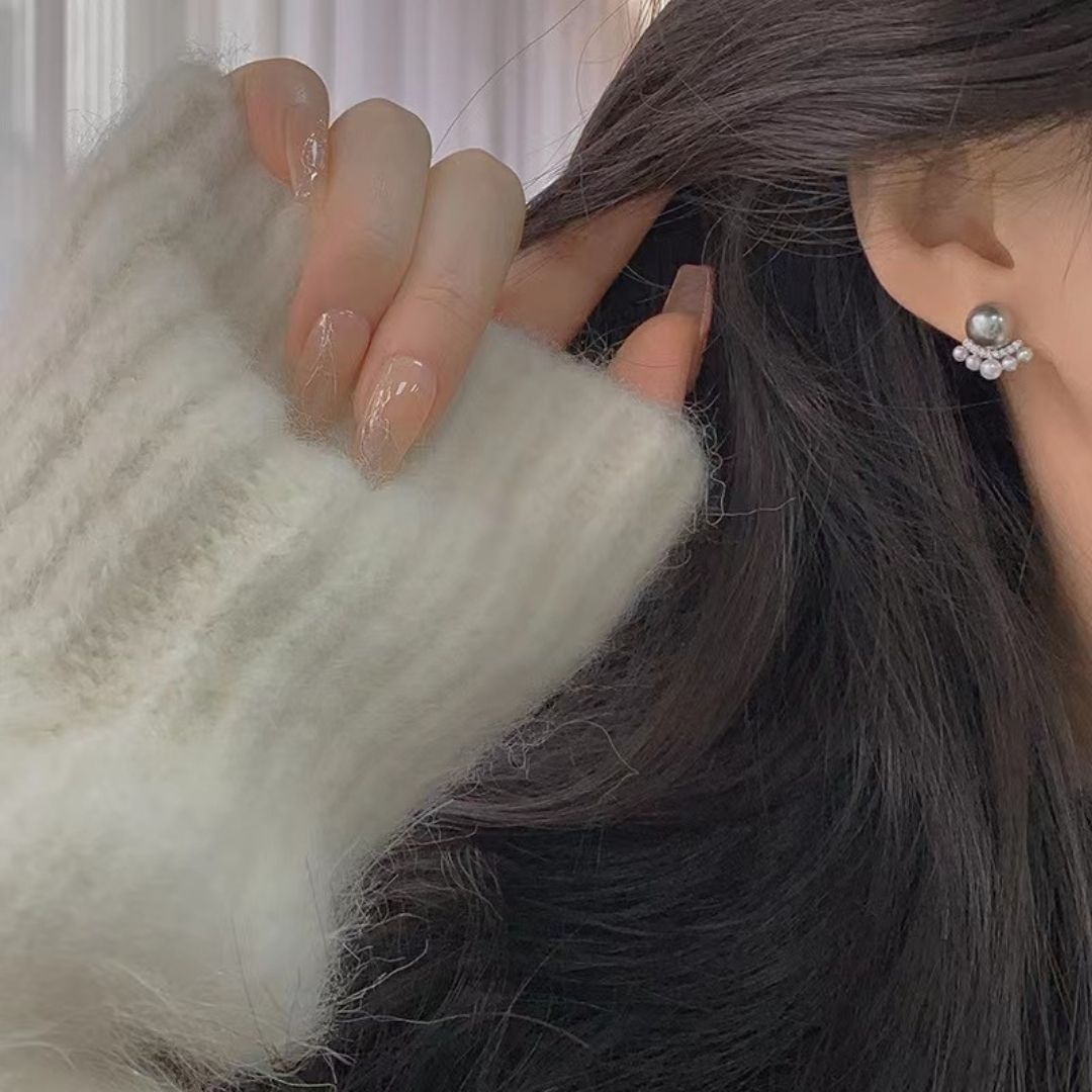 Sweetheart Pearl Arcs Earrings