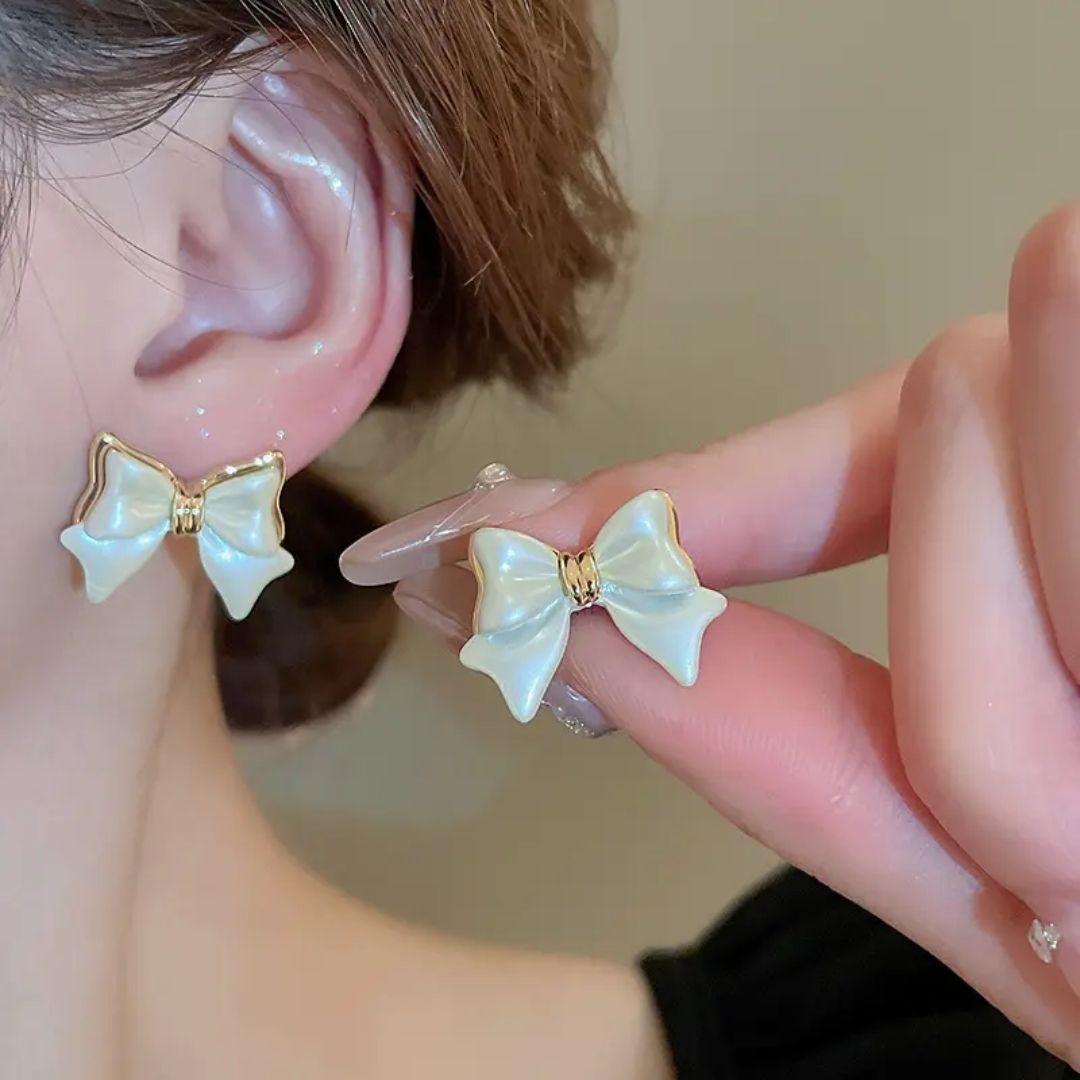 Groovy Bow Glaze Earrings