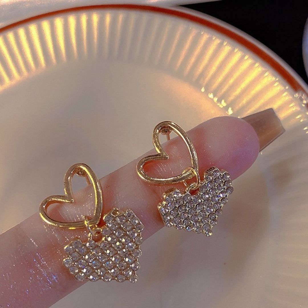 Glitz & Gold Heart Earrings