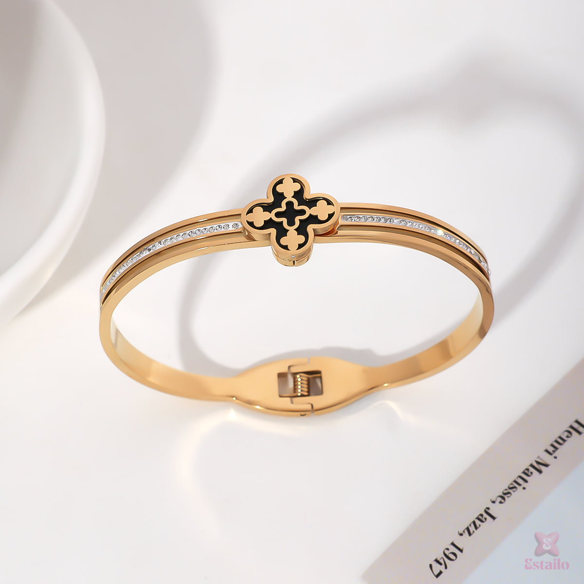 Refined Golden Bracelet