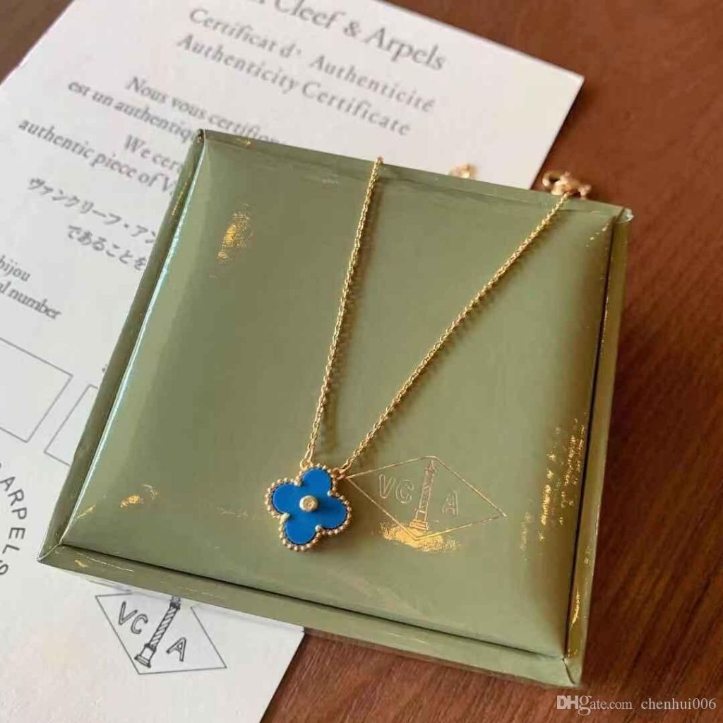 Ice Blue Clove Neckpiece