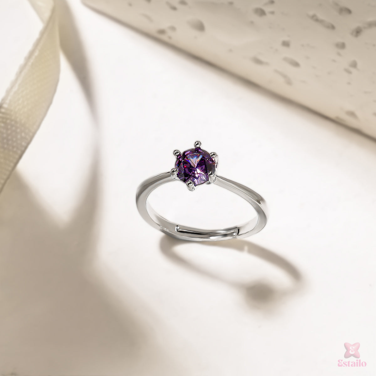 Dreamy Dewdrop Ring