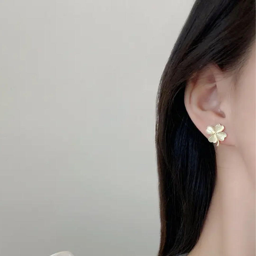Lucky Clover Studs Earring