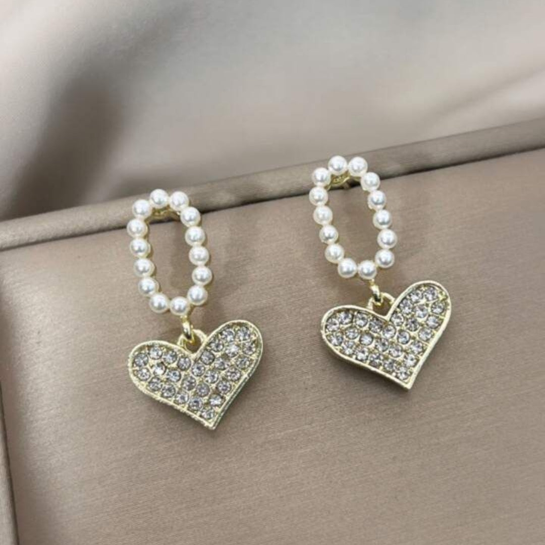 Hearts on Fleek Earrings