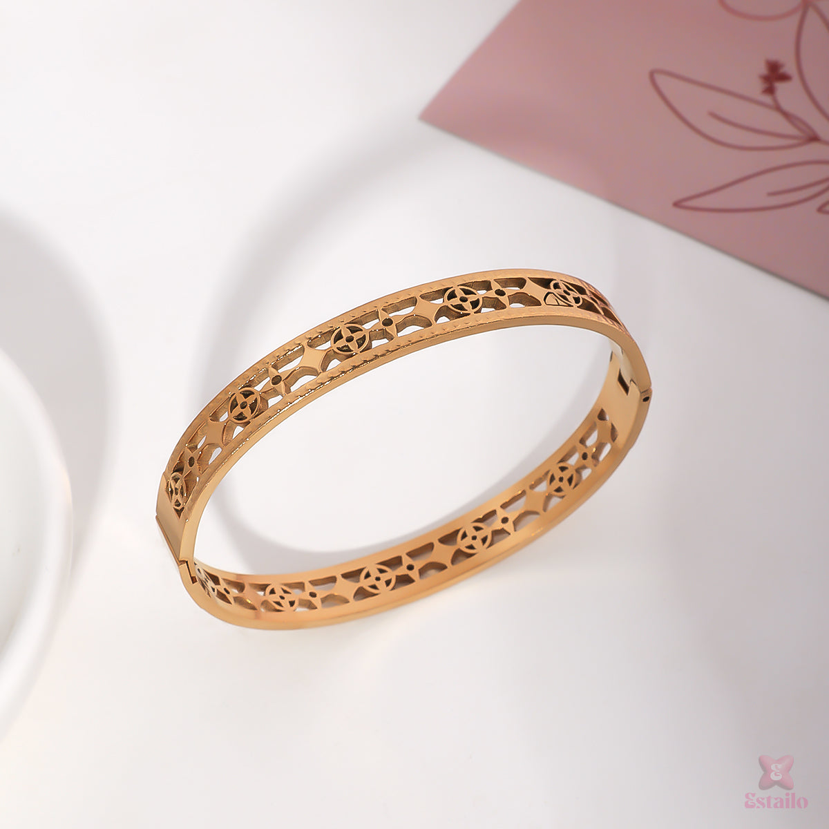 Eterna Lace Cuff Bracelet