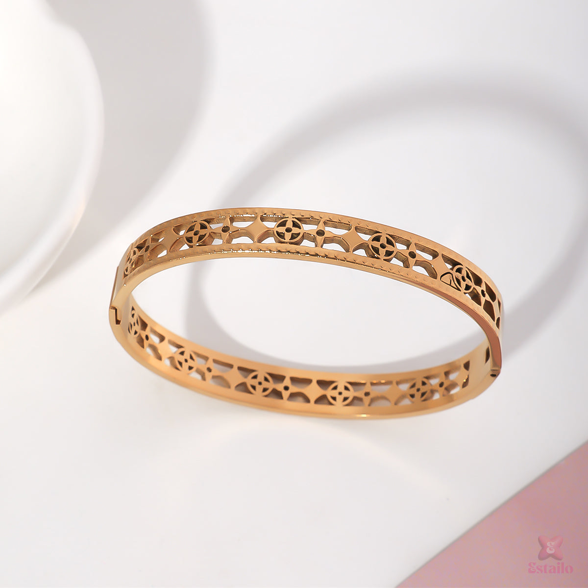 Eterna Lace Cuff Bracelet