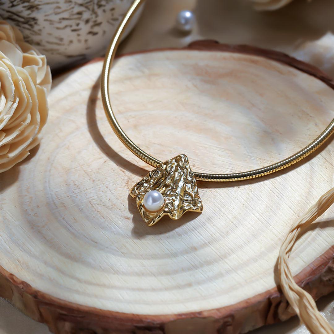 Dazzle Heart Necklace