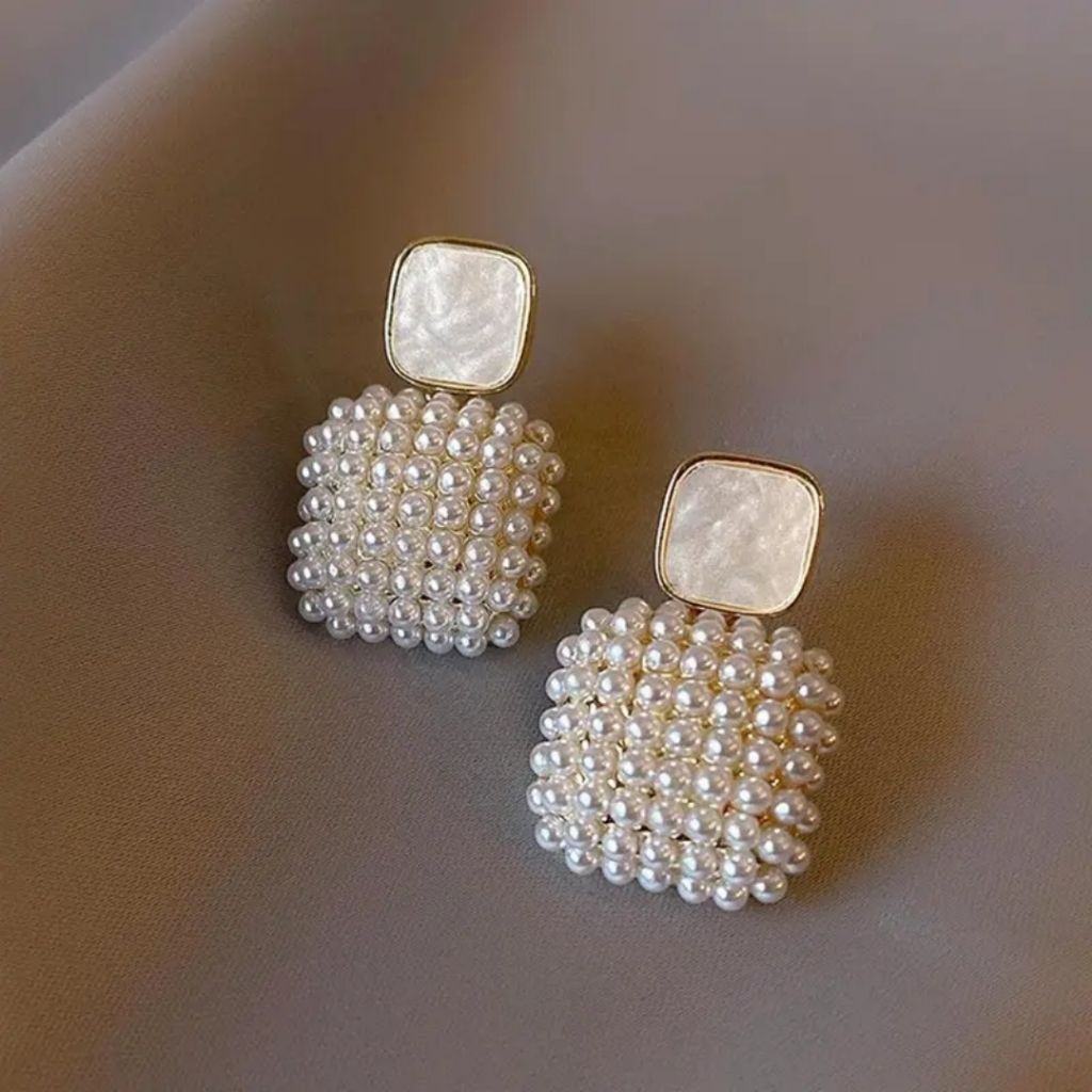 Pearl Pop Hoops Earrings